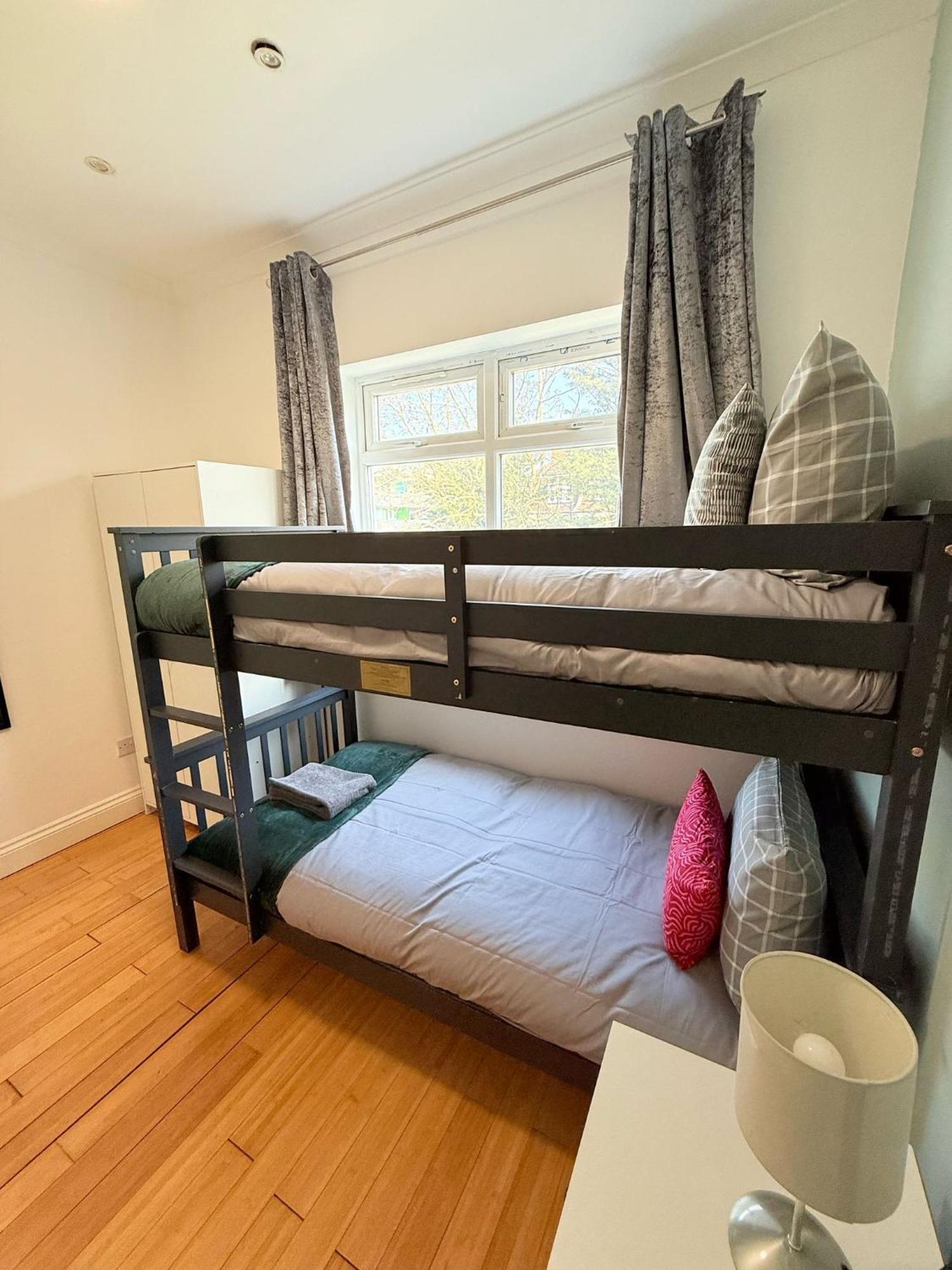 Wembley Rooms London Luaran gambar