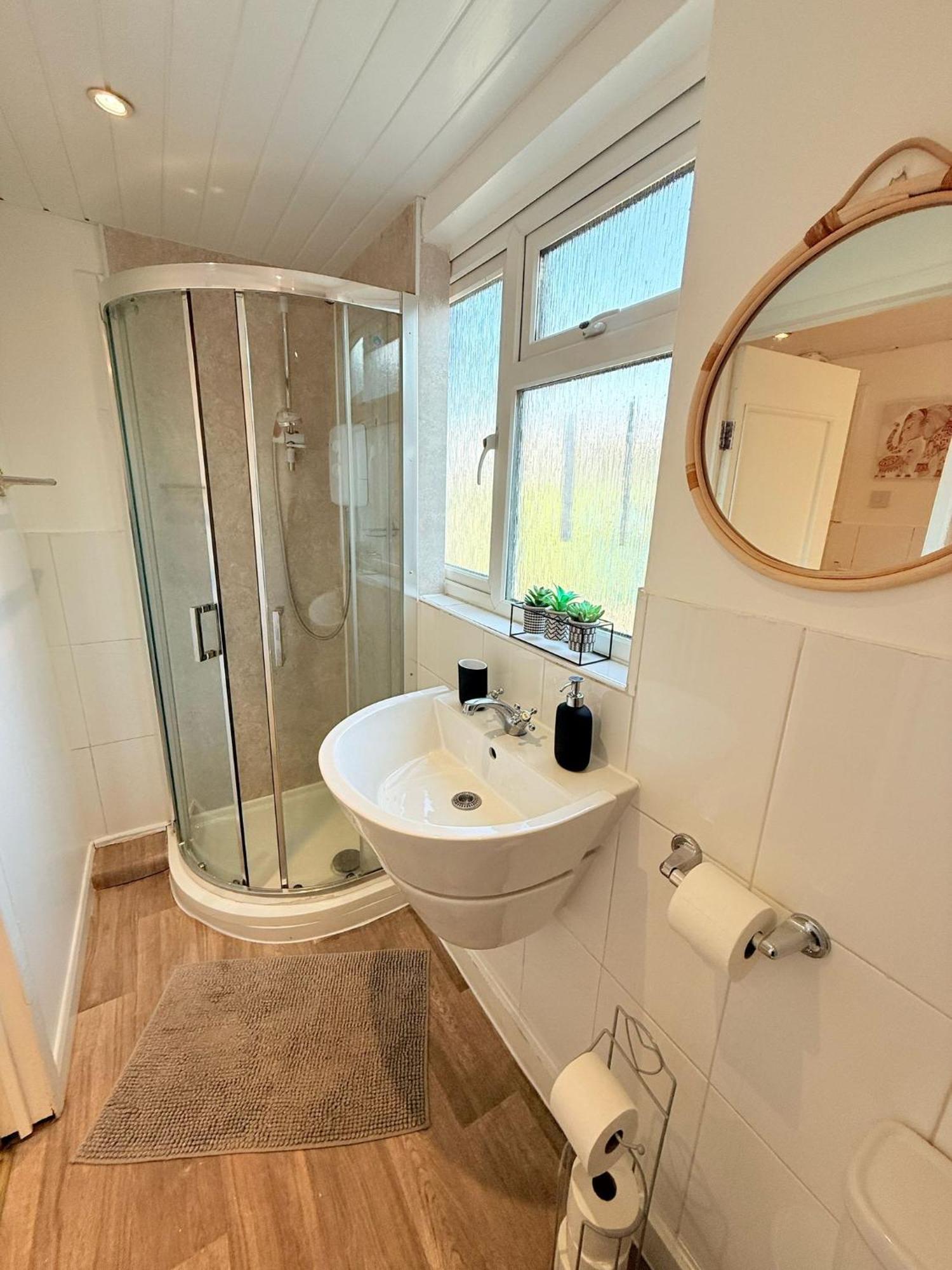 Wembley Rooms London Luaran gambar