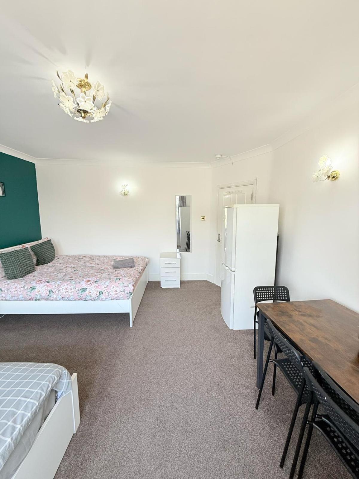 Wembley Rooms London Luaran gambar