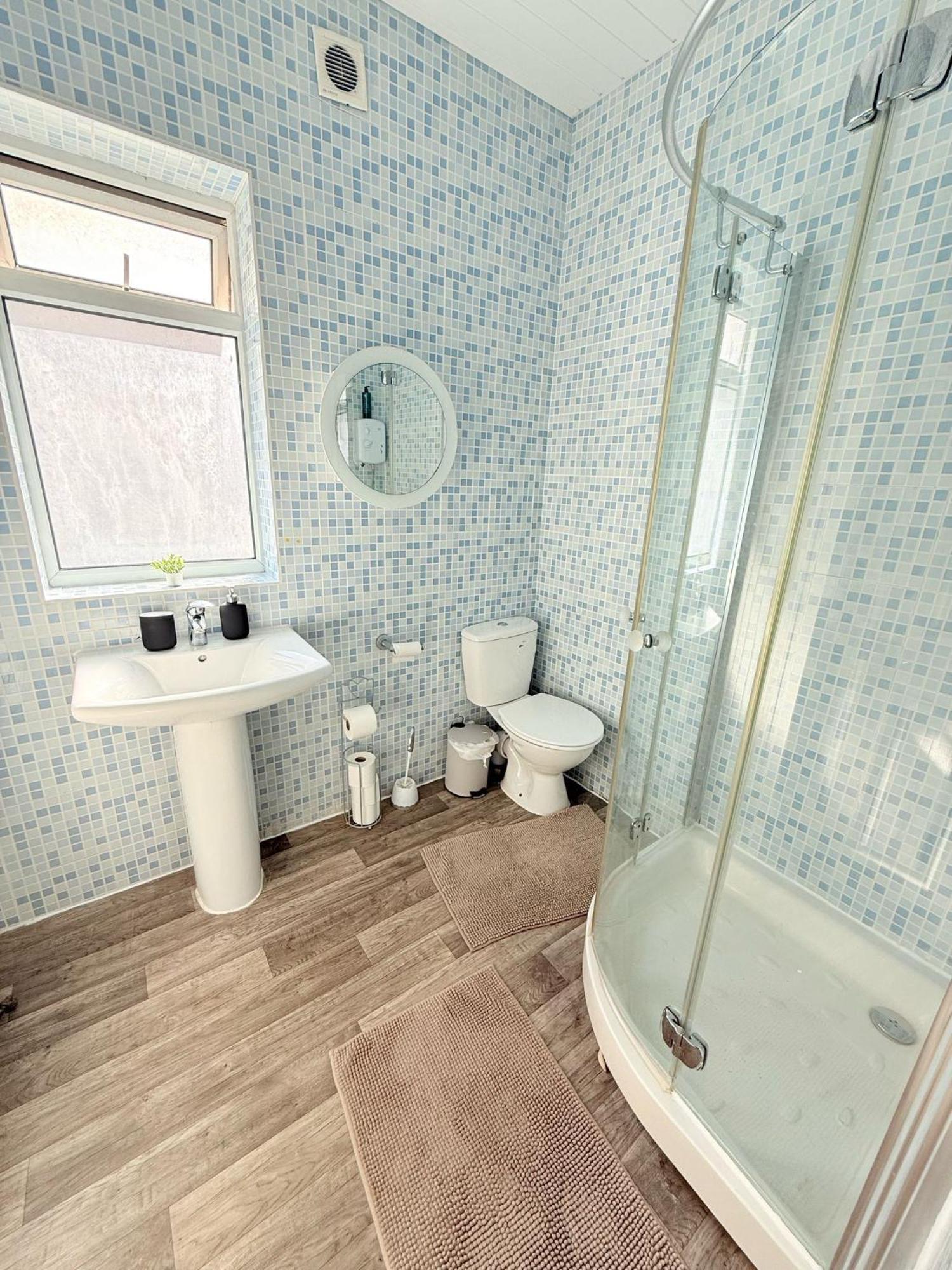 Wembley Rooms London Luaran gambar